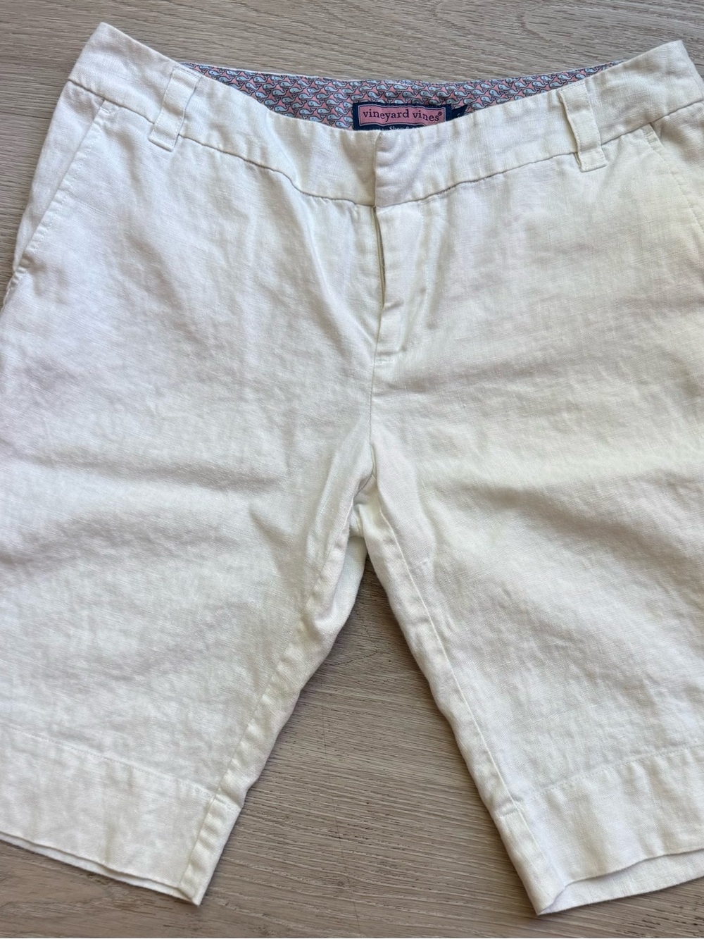 Vineyard Vines Women's Cream Linen Bermuda Shorts